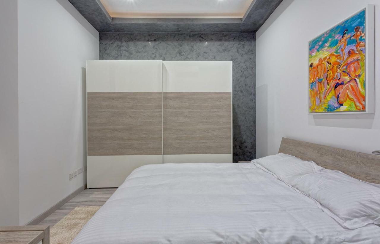 Stylish 3Br Apartment, Fantastic Location In สลีมา ภายนอก รูปภาพ